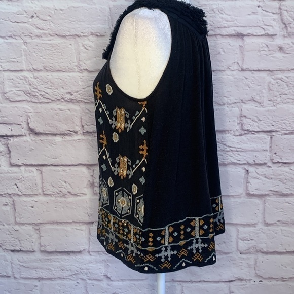 Akemi + Kin Anthropologie Top - Picture 5 of 8